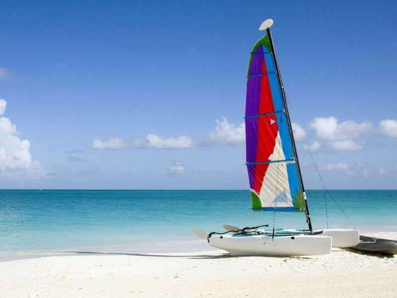 The Regent Grand Hotel Grace Bay Exterior photo