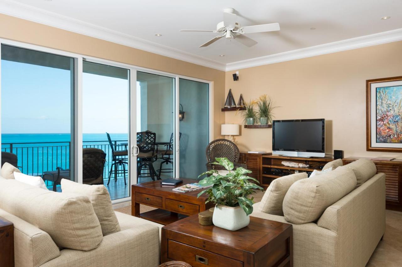 The Regent Grand Hotel Grace Bay Exterior photo